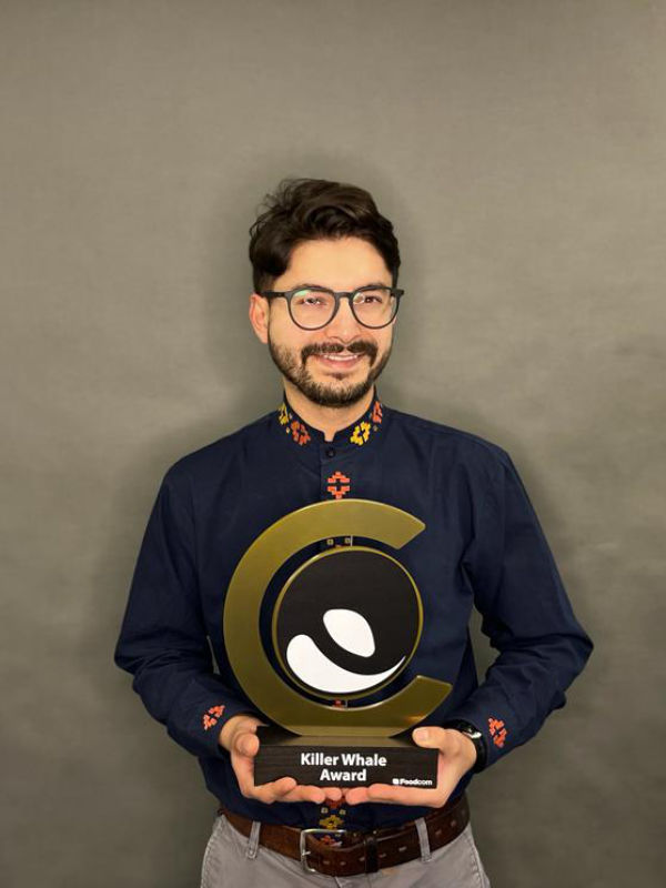 Foodcom S.A. Killer Whale Award Foodcom S.A. Killer Whale Award